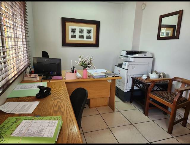 OFFICE FOR SALE IN ALLEN'S NEK